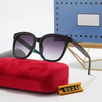 Varumärkesdesigner Solglasögon Original solglasögon för män Kvinnor Cat Eye Anti-UV Polariserade linser utomhus resor mode retro sol glas grossistfabrik glasögon glasögon