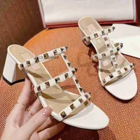 Brand Newest Luxury Designer Leather Women Studded Sandals Slingback Pumps Ladies Sexy High Heels Fashion Studded Shoes
