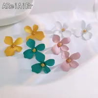 Stud Earrings Color Flowers Temperament Wild Women's Jewelry European And American Fashion Accessories