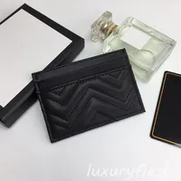 Calf Leather Card Holder V-shaped Pattern High-quality Designers Ladies Wallet Simple Luxurys European and American Bag Wallets 4 270L