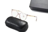 Designer Sunglasses Classic Eyeglasses Goggle Outdoor Beach Sun Glasses For Man Woman Mix Color Optional Triangular signature AAA52