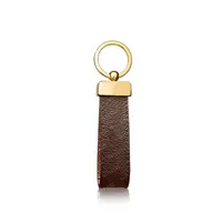 2021 Keychain Key Chain Buckle Keychains Lovers Car Handmade Leather Men Women Bags Pendant Accessories 5 Color 65221 with box dus306t