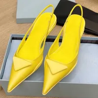 2021 New Simple Elegant 3cm Heels Comfortable Womens Shoes Pointed Black Etiquette Professional Single Wedding 0324