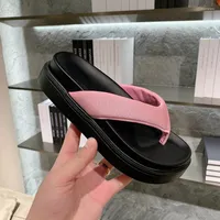 Slippers Women Platform Flip Flop Designer Brand Casual Beach Thick Walking Dress Ladies Sides Shoes Summer Sandals