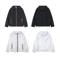 Men Designer Windbreaker Jacket Mens Womens Fast Drying Outdoor Casual Sports Waterproof UV Jackets Coats