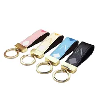 Fashion Keychain Classic Exquisite Luxury Designer Car Keyring Keychians Zinc Alloy Letter Unisex Lanyard Gold Black Metal7699267