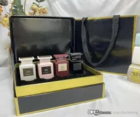 Highend Gift Box Perfume Fourpiece Set 475 ML Q Version Parfum Four Super Mini Dripping Style Dragrance4389267