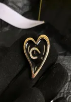 23ss Simple Brand Letter Designer Pins Brooches for Women Men Heart Fashion Crystal Pearl Copper Brooch Gold Plate Pin Jewelry Par8417668