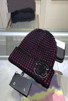 Designer brand beanie hat ladies couple autumn and winter new warm ear protection knitted hat5026939