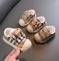 High quality kid Canvas Shoes Sneakers Plaid letter Children Baby Shoe Boys Girls Lightweight Soft Nonslip Casual Sneakers1432947