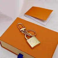 high qualtiy brand designer astronaut keychain accessories design key ring alloy metal car key chains gift box248S