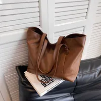 Designer bag large capacity bag single shoulder bag simple casual armpit bag aesthetic trend niche large bag fashion messenger bag