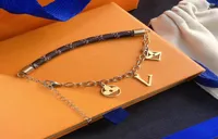 Designer Gold Bracelets Love Link Chain Classic Fashion Jewelry Luxurys Letter Bracelet For Women039s Exquisite Gift Accessorie3509914