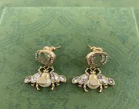 Brincos de designer feminino da moda Estudação de orelhas Vintage Set Horse Horse Horse Diamond Bee Pearl Earrings Flavonoid Double G Earings8696769