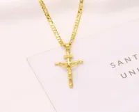 Italian inri Jesus Crucifix Cross Pendant Figaro Link Chain Necklace 9k Yellow Solid Gold GF 60cm 3mm Womens Mens7251413