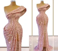 Glittering Pink Sequined Evening Dresses 2022 Sexy One Shoulder Ruched Sweep Train Formal Prom Gowns Side Slit Mermaid Women Speci2492089