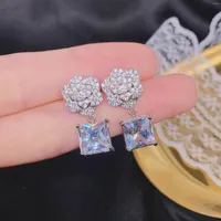 Stud Earrings Fashion Small Fragrance Camellia Lady Micro-set Cubic Zirconia Pendant Exquisite Shiny Jewelry Gifts Z584