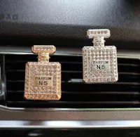 Decorations Diamond Perfume Bottle Decor For Vent Clip Air Freshener In Auto Interior Decoration Aroma Diffuser Car Accessories 095642527