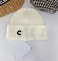 Designer Brand Men039s Luxury Hats Women039s Autumn and Winter New Casual Letter Embroidery Knitted Hats1256632