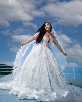 Luxury Ball Gown Wedding Dresses V Neck Sleeveless Sequins Appliques 3D Lace Flowers Beaded Floor Length Ruffles Diamonds Bridal Gowns Plus Size Vestido de novia
