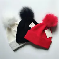 Fashion Winter Beanies caps Hats For Women bonnet with Real Raccoon Fur Pompoms Warm Girl Cap snapback woman pompon skull beanie H272K