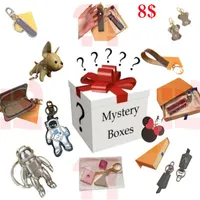 Lucky Mystery Boxes Keychains Fashion Key Ring Boxes Surprise Favors Random for Adults High Quality Birthday Gift Pendant283B