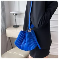 Evening Bags Pleated Handbags For Women 2023 Messenger Fashion Bucket Shoulder Designer Brand Purse And