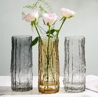 Europäische einfache Vasen kreative transparente bunte Glasvase Wohnzimmer Tabletops Schwarzes Haus Blume Vase Crafts Decors