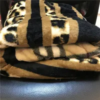 Portable blanket Leopard print plush coral fleece blanket soft winter throw Vintage style good quality241B