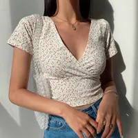 Women's T Shirts Vintage Floral Print V-Neck Slim Fit Short Sleeve Graphic T-shirt Women's Top Summer 2023 Woman Tees Y2K Clothes Female