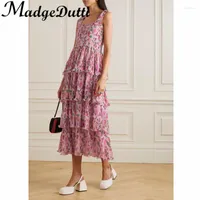 Casual Dresses 2.15 MadgeDutti Holiday Beach Style Floral Print Pleated Stretch Spliced Suspender Cake Dress Women