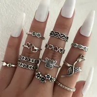 Cluster Rings Trendy Ring Set Ladies Hollow Peach Heart Butterfly Flower Geometric Joint 11-Piece Retro Vintage Woman Jewellery