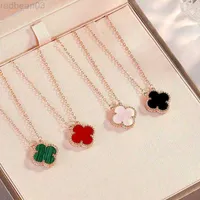 2023 Designer Necklace Fashion Flowers Four-leaf Clover Cleef Pendant Necklaces 14k Gold Necklaces Jewelry