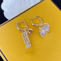 Classic Designer Stud Earrings Pearl F For Women Men Earring Luxurys Designers Heart Gold Hoop Letter Stud Earrings Jewelry