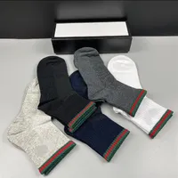 Autumn Winter Top Quality Designer Socks Men Women Brands Cotton Sock Unisex Luxury Sports Stockings Mixed 5 Pairs Lot325E