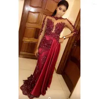 Party Dresses Sexy Burgundy Long Mermaid Prom Jewel Neck Floor Length Lace Applique Beaded Formal Evening Gowns