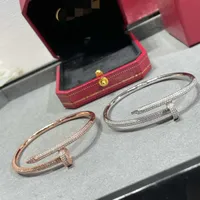 designer bracelet carti bangle jewelry Bracelet Men and Women Fashion INS Couple Colorless Trend Ancient Style Simple Elegant Advanced Sense 0GAA