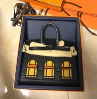 Birkin 2022 New Small House Bag Portable Classic Messenger Day and Night Leisure Crocodile Pattern Ayw