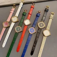 Роскошные классические часы для женщин Элегантные 4/четыре листовых дизайнерских конструкции часы часов, наручные часы модные часы 904L из нержавеющей стали 27 мм
