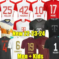Mane de Ligt voetbal jerseys 22 23 24 Hernandez Sane Kimmich Muller Davies Fans Player voetbalshirt Men Kids Kit 2023 2024 Uniform Joao Annulso Musiala Bayern München