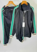 Men Tracksuit Winter Sweatshirts 2 Piece Set Hoodies Sporting Suit Sports Coat Sportswear M3ML9376382
