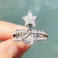 Wedding Rings Luxurious Design Shining Zircon Star Engagement Ring For Women Elegant Bridal Accessories Jewelry Romantic Anniversary Love