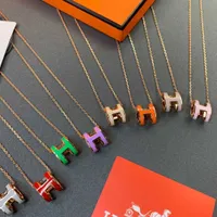 H Pendant Necklaces Designer Jewelry Herm Sterling Silver Mars Necklace Female Rose Gold Enamel Colorless Collar Chain