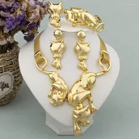 Necklace Earrings Set Gold Plated Jewelry Leopard Pendant Fashion African Big Bracelet Ring Dubai Party Women