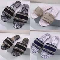 Designer Cotton Sandals Paris Womens Embroidery Slipper With heel Girls Sandal Lady Slippers Summer Beach Filp-flop Lucky Golden Letters 12 Size 35-42