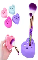 Heart Shaped Silicone Brush Cleaner Glove Scrubber Board Hollow Out Makeup Brush Holder Cosmetics Wash Cleaning Tools9242269