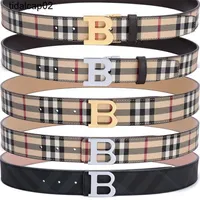Designer Belts Burbrerys Cintura First Strato Cintura di pelle Mens Dareggiatore con fibbia per ago casual a quadri doppio