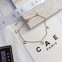Bracelets de cheville en or de créateur ts pour femmes Nouveau design avec de la marque de bijoux Cadeau parfait pour les femmes conscientes du tempérament et du style à travers