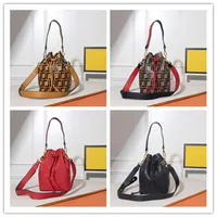 2021 Designer Mini mon tresor Bucket bag Handbag Leather drawstring Shoulder Bag Perforated Women's 8897 Size17 15 25cm208w