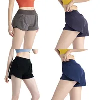 2023 Kvinnor Yoga Shorts Anti-GleLare Pants Side Pocket Ficka snabb torr gym sportdräkt högkvalitativ stil Summer Leisure Sports Running Fitness Yoga Thin Shorts